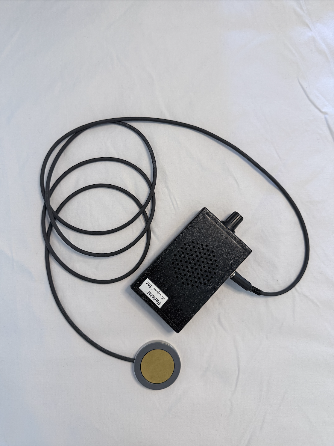The biodynamic biofeedback device used to listen to the body during a session